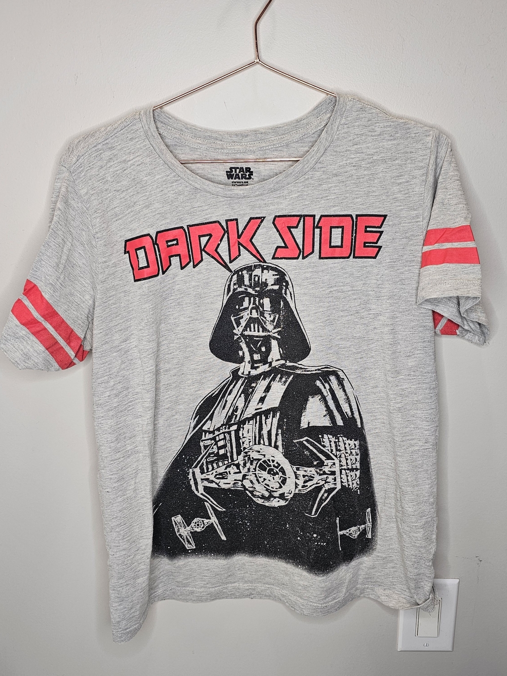 Star Wars 'Dark Side' Graphic Tee - Gray & Red